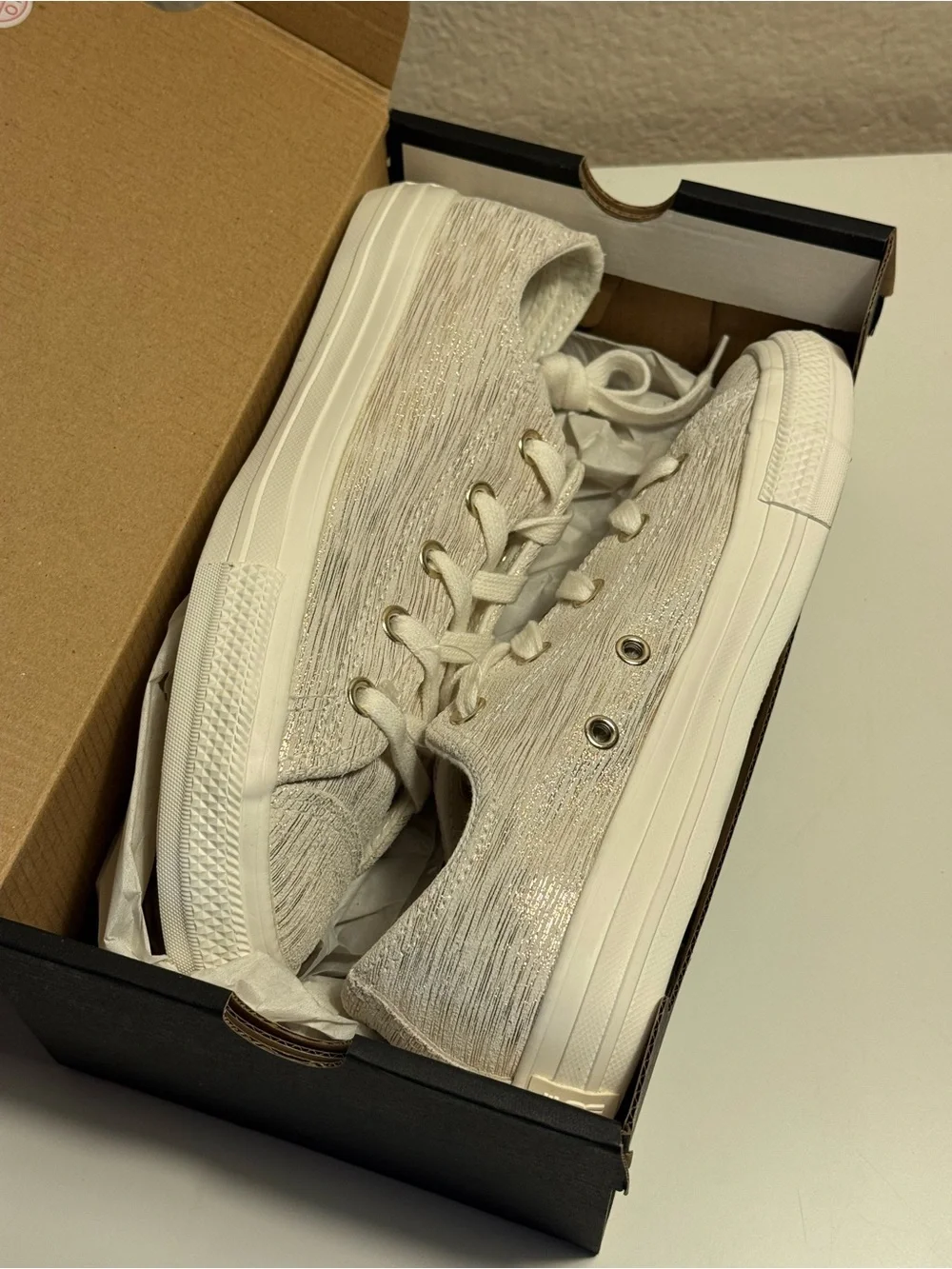 Converse Chuck Taylor All Star OX Egret Metallic Youth 3 363092C New in box